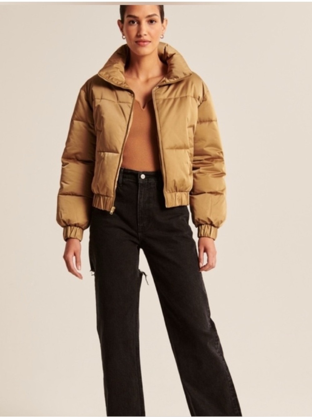 NWT Abercrombie & Fitch Ultra
Mini Puffer